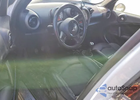 2011 Mini Cooper Countryman из США, поврежденный, VIN WMWZB3C57BWM29109